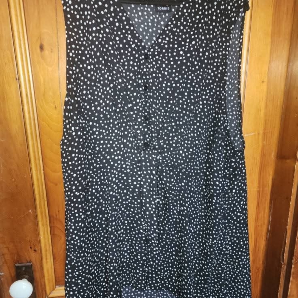 Torrid Polka Dot Tie Waist Tank Size 5